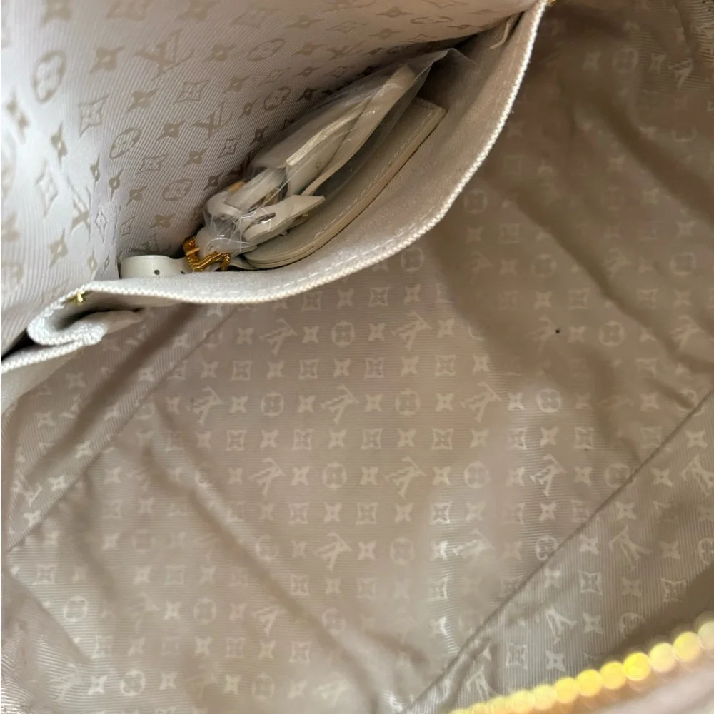 Louis Vuitton BOWLY‎ POLKA DOT PANAMA BAG